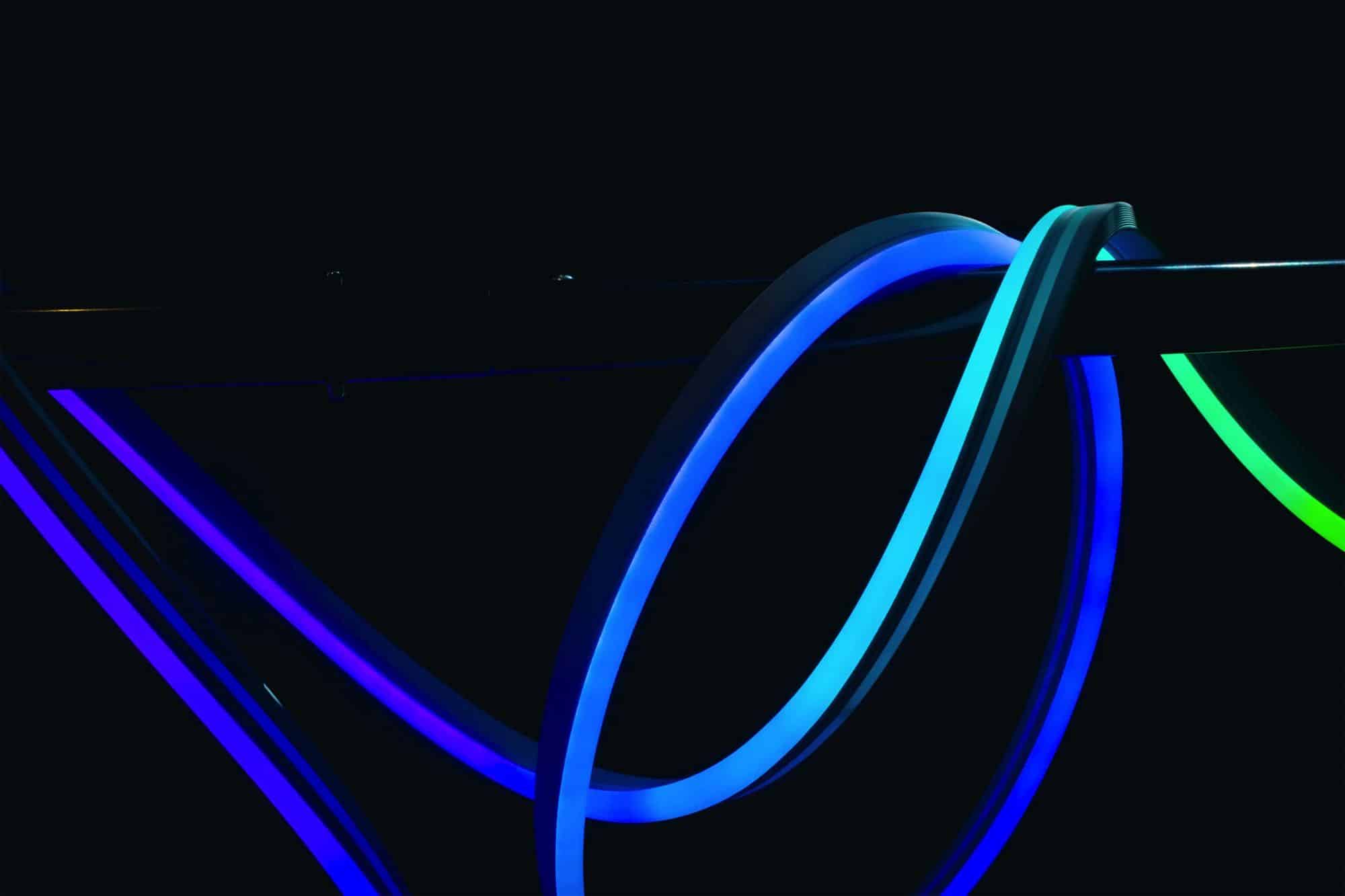 LIFX Neon Outdoor: New Matter Lightstrip for Outdoor Use
